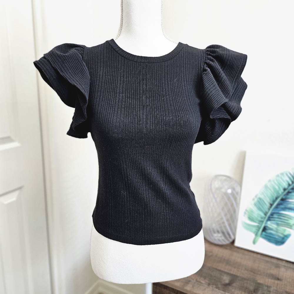 🆕️ZARA Black Ruffle Sleeves Ribbed Blouse SZ Small